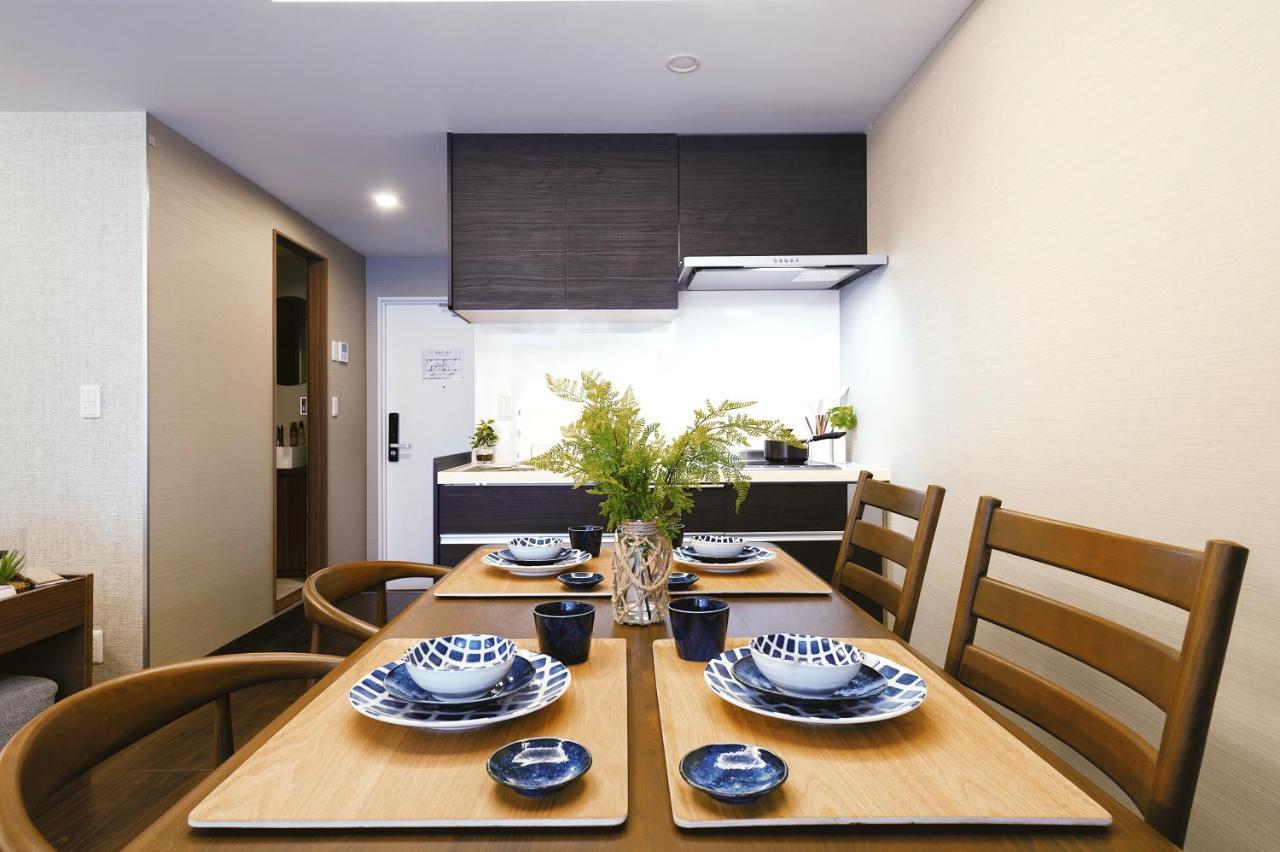 Cherry Blooming Tokyo- All Suite Boutique Hotel 东京伊樱里-中央区全套房艺术酒店 Екстериор снимка